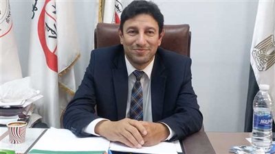 نقيب البيطريين يهنئ الرئيس السيسى بذكرى ثورة 30 يونيو 