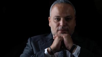 تامر عبد المنعم يشعل الفتنة ويثير الجدل بتصريح الحجاب والقاصرات (شاهد)