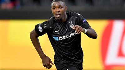 انترميلان يحقق فوزا ساحقا على فيرونا في الدوري الإيطالي 