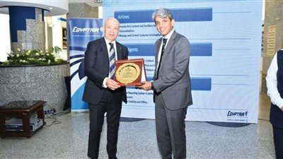 ... وتطلق مشروع منــظومة قنوات التوزيــــــع الجــــديدة NDC (NewDistribution Capability) وتكرم شركاء النجاح من السياحة