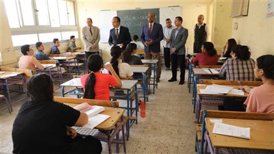 طلاب الثانوية العامة بالمنيا.. 