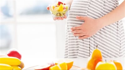 8 فواكه مفيدة للحوامل والجنين