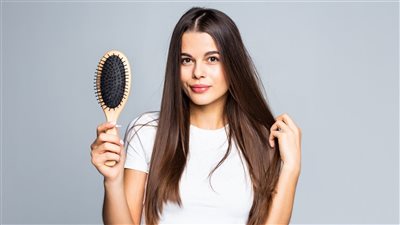 تناول الطعام الصحي يحافظ على شعرك قويًا وجميلًا