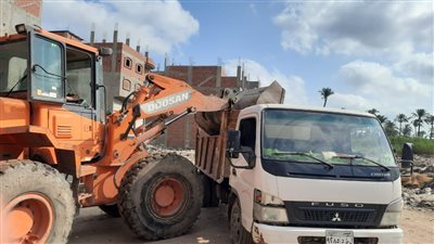  حملات نظافة وإزالة الإشغالات ورفع 2230 طن مخلفات بمحافظة كفرالشيخ