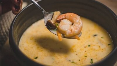 مفيدة لصحة المخ حضري شوربة الروبيان البيضاء 