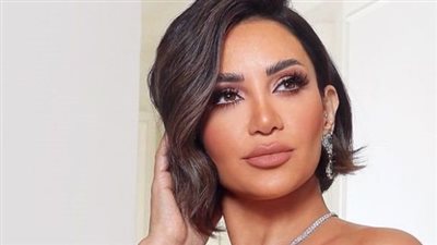 ديانا حداد .. أميرة بفستان ساتان (صور)