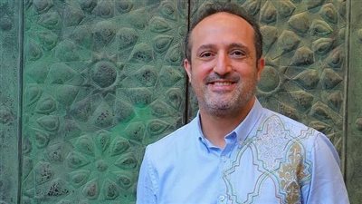 شريف مدكور يعلن تعرضه لوعكة صحية شديدة بعد عودته من الحج 
