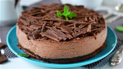 اصنعي ميني تشيز كيك بالشوكولاتة لضيافة المناسبات 