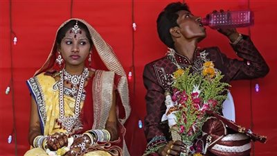 الزواج في الهند .. العنوسة تضرب الفتيات لعجزهن عن دفع المهور للعرسان