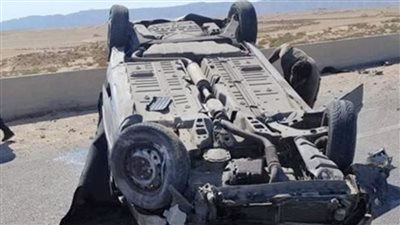 انقلاب سيارة وإصابة 15 شخصًا على 