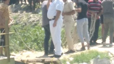 سقوط طفل بدراجته في ترعة السويس بالإسماعيلية|صور 