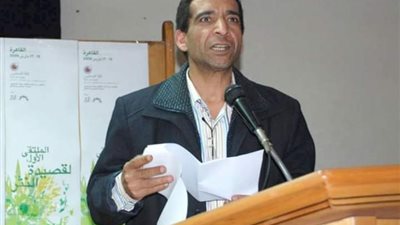 ليلة في محبة الشاعر محمود قرني بمنتدى الشعر المصري 