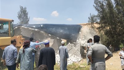 المنوفية: إزالة فورية لـ 34 حالة تعدٍّ علي الأراضي الزراعية 