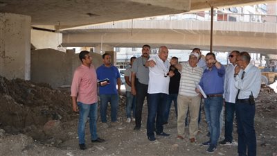 محافظ الجيزة يعاين مواقع إنشاء الدورانات بترعة المريوطية فيصل