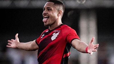 برشلونة ينهي تعاقده مع المهاجم البرازيلي  فيتور روكي