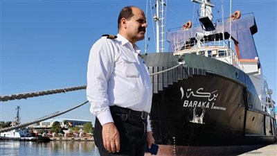وفاة القبطان حسام زيدان بطل تعويم السفينة 
