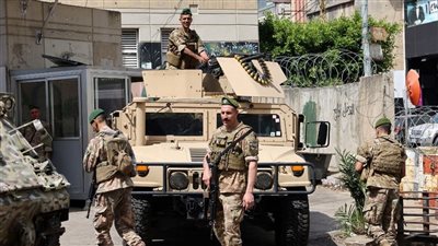 الجيش اللبناني يٌعلن إحباط محاولة تسلل أكثر من ألف سوري