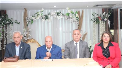 افتتاح الدورة التدريبية الـ80 للمعلمين حول صناعة القرار بالتعاون مع الأكاديمية العسكرية للتدريب