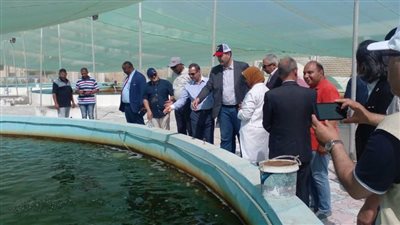 وزير الزراعة اللبناني يزور مشروعات للثروة الحيوانية والسمكية للاستفادة من التجربة المصرية