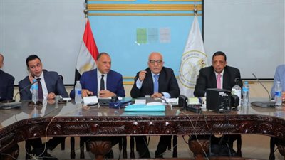 4 طلاب نشروا امتحانات الثانوية العامة 2023 اليوم 
