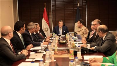 عيسي يستعرض إنجازات القطاع السياحي خلال النصف الأول من العام الجاري