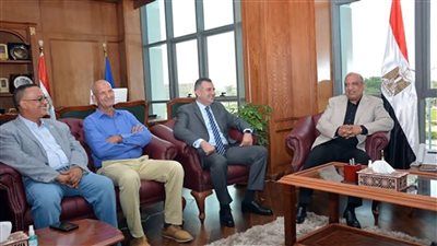 وزير قطاع الأعمال يزور السويس لتفقد عددٍ من الشركات التابعة