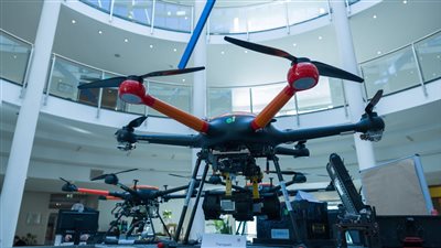 الذكاء الاصطناعي يخدم البشرية في الكوارث والحروب