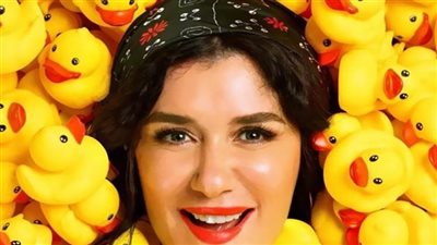 طرح البوسترات الدعائية لفيلم 