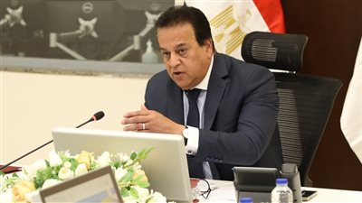 تشكيل لجنة تضم رؤساء القطاعات لدراسة احتياجات الأدوية والمستلزمات