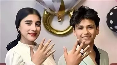 أصغر عريس في مصر يدافع عن خطوبته المبكرة.. أنا فاتح بيتين (فيديو)