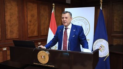 وزير السياحة: 