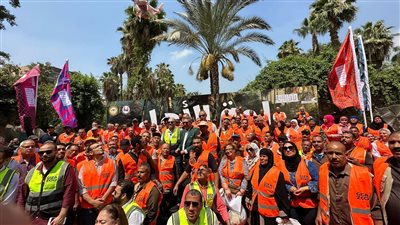 الاحتفاظ بجميع فريق عمل حديقتي الحيوان والأورمان