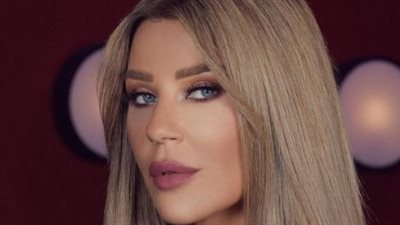 كارلا حداد فراشة ذهبية فى طبيعبة خلابة .. صور