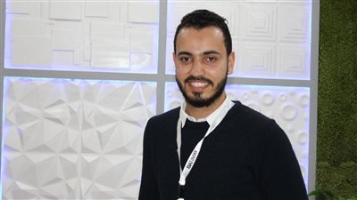 الكاتب علاء حسن يشارك فى معرض الكتاب بكتابه الجديد 