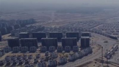 الحي اللاتيني بالعلمين الجديدة.. طابع أوروبي على أرض مصرية (شاهد)