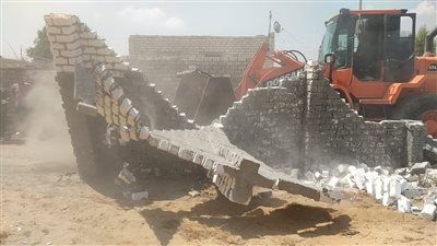 إزالة 41 حالة تعدٍّ على أراضى أملاك الدولة بالقصاصين الجديدة فى الإسماعيلية