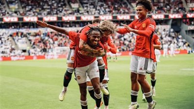 حنبعل يقود مانشستر يونايتد للفوز على ليدز في أول الوديات