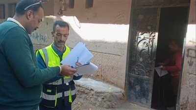  تنفيذ وصلات مياه الشرب والصرف الصحى لـ 500 أسرة بسوهاج  