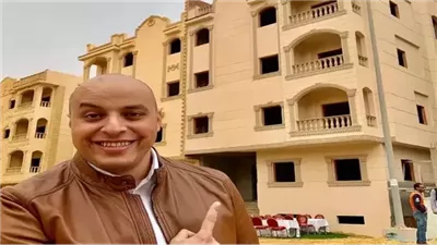 بعد القبض عليه بتهمة النصب على المواطنين.. من هو رجل الأعمال محمود عبد الشافي؟