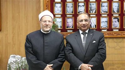 رئيس هيئة قضايا الدولة يستقبل مفتي الجمهورية