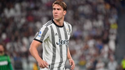 فلاهوفيتش يقترب من باريس بفرمان إنريكي