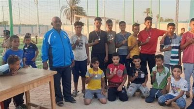 مركز شباب الشرق سمهود ينظم مسابقة في دوري خماسي  قدم 