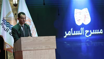 هشام عطوة يحصد إعجاب الحاضرين بحفل افتتاح 