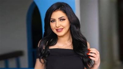 إيناس النجار تفتح صندوق أسرارها 