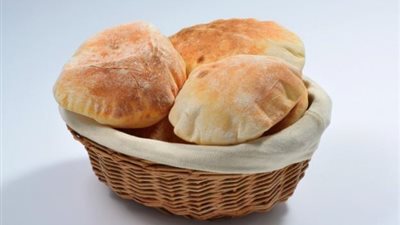 طريقة عمل الخبز في البيت دون فرن