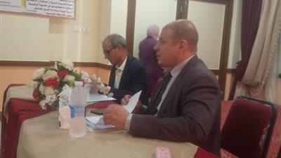 التعليم بالدقهلية يناقش تنفيذ القرارات الوزارية الخاصة بالتغذية المدرسية 