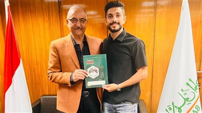 البنك الأهلي يتعاقد مع أيمن أشرف موسمين 