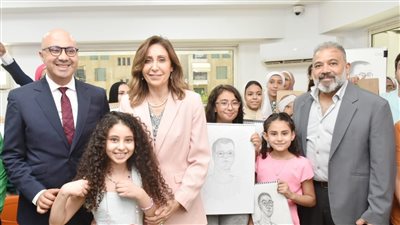  وزيرة الثقافة: مركز الشروق متنفس للمعرفة وتحقيق لمطلب أهالي المدينة  