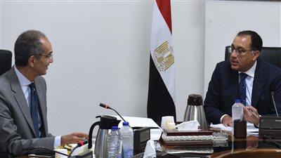 رئيس الوزراء يتابع استراتيجية مصر الرقمية لصناعة التعهيد