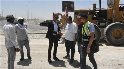 صور.. رئيس جهاز القاهرة الجديدة يتفقد مشروع تطوير امتداد شارع التسعين الجنوبي 